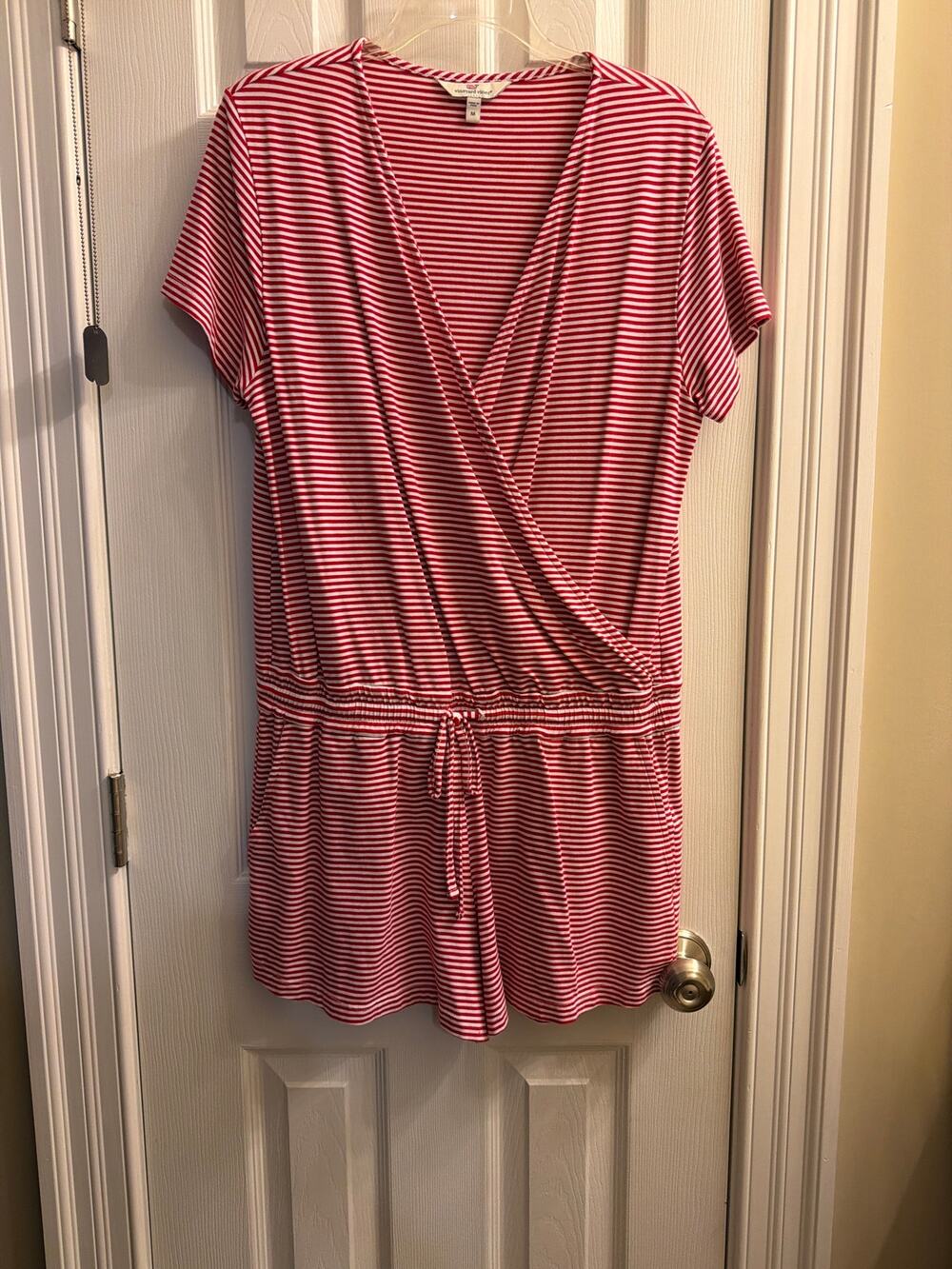 Medium Red & White striped knit Vineyard Vines jumper